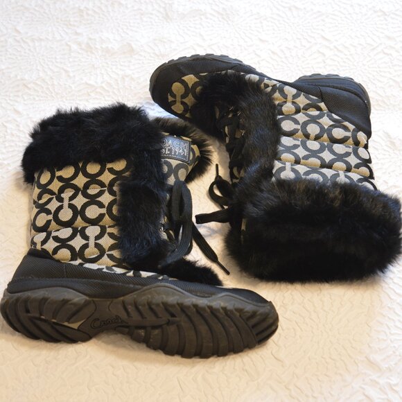 Coach Jennie Signature Quilted All-Over Monogram Print Winter Boot with Fur Trim - Picture 10 of 10